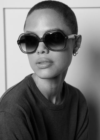 L'Écurie Paris sunglasses for her