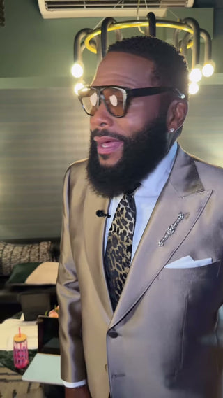 Anthony Anderson wearing the George, guest-hosting Jimmy Kimmel Live