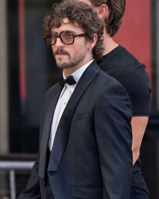 Benson Boone wearing L'Écurie Paris Elsa sunglasses at Taylor Swift and Travis Kelce's wedding